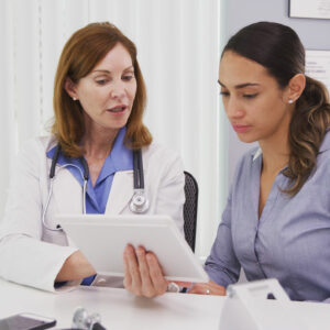 Colon cancer – Causes, early signs and symptoms